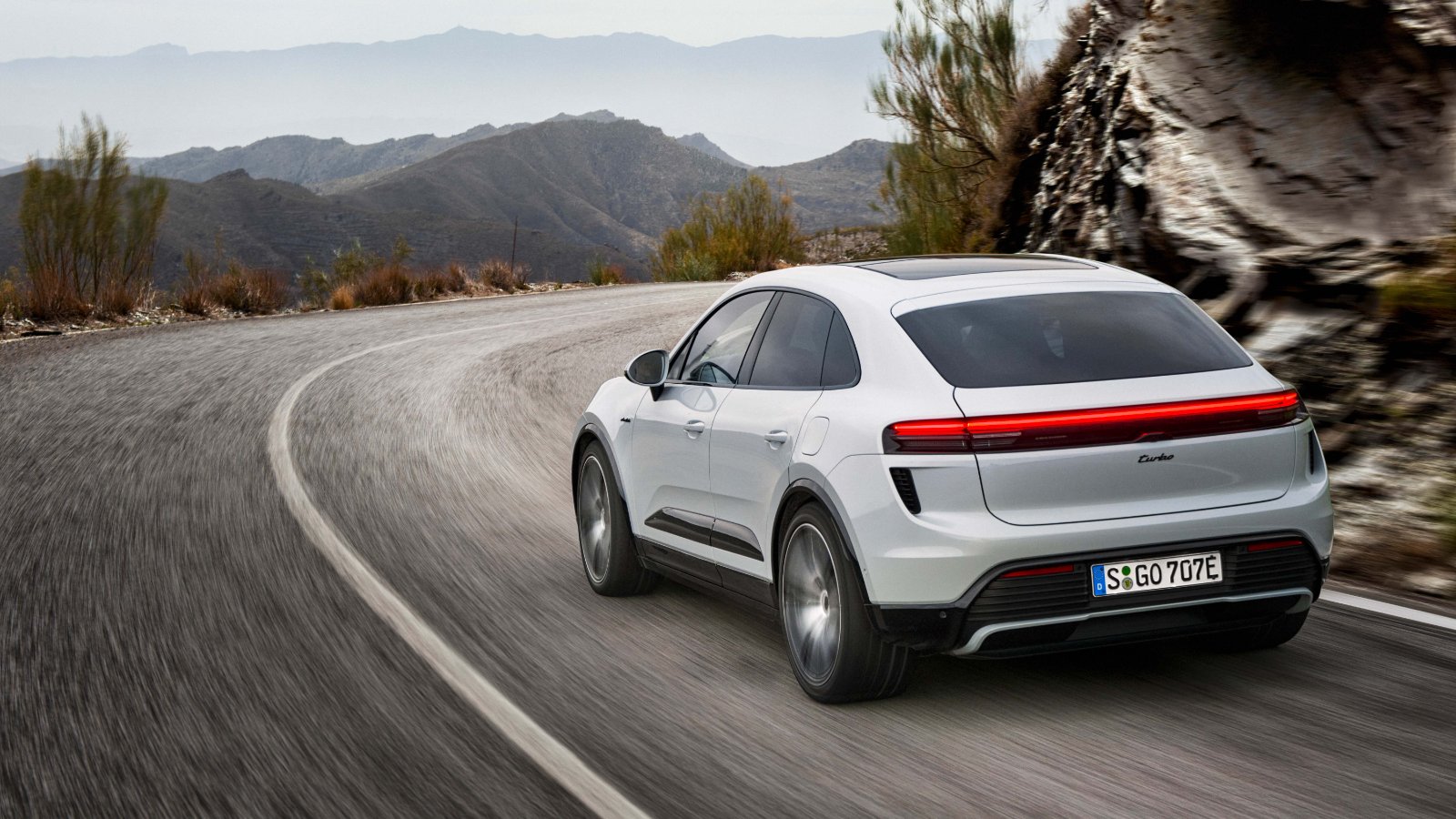 Nuova Porsche Macan 2024: La Seconda Generazione è 100% Elettrica ...