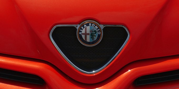 Nel tracollo di FCA in USA, Alfa Romeo è il marchio che si comporta meglio