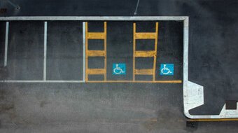 Multa per parcheggio disabili senza contrassegno: ecco cosa si rischia