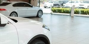 Mercato auto: falsi segnali positivi in attesa degli incentivi 2024