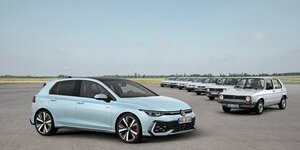 Nuova Volkswagen Golf 2024: motore ibrido più potente e integrazione con ChatGPT per la versione restyling