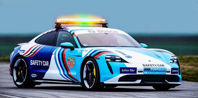 Porsche Taycan: la nuova safety car della Formula E