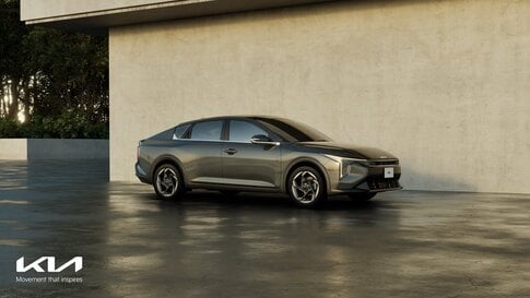 Nuova Kia EV4: berlina sportiva e sofisticata