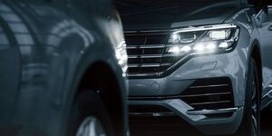 Quando bisogna accendere le luci della macchina?