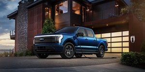 Auto elettriche: Ford taglia i prezzi del suo pick-up per competere con Tesla