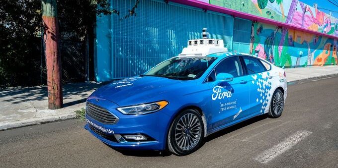 Ford: in pericolo il suo piano per la guida autonoma?