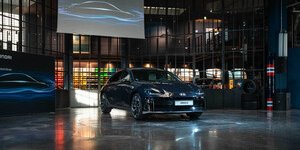 Hyundai Ioniq 6: la berlina elettrica che sfida il mercato