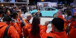 Xiaomi SU7: vendite record ma l'azienda perderà 10.000 dollari per ogni auto