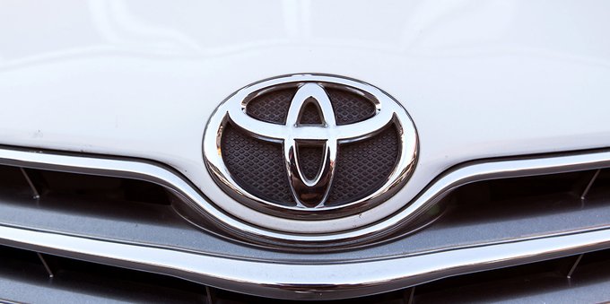 Toyota: una sola auto ha aumentato le sue vendite nel 2020