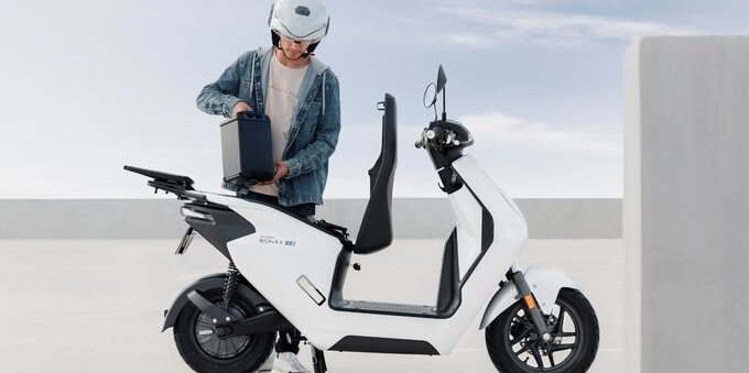 Honda EM1 e: prezzo, manutenzione e canone batteria dello scooter elettrico