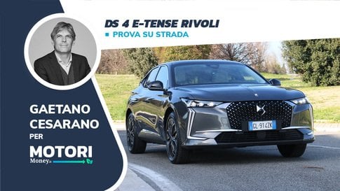 DS 4 E-Tense: una distintiva e raffinata due volumi con motore ibrido plug-in