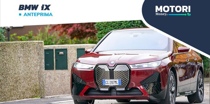 BMW iX: prezzi, motori, allestimenti e foto