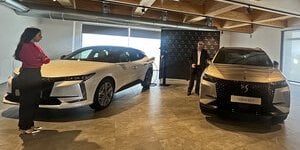 DS Automobiles: nuova collezione Esprit de Voyage
