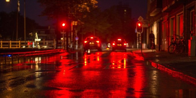 Valanga di multe in arrivo con i super semafori T-Red: dove sono e chi rischia