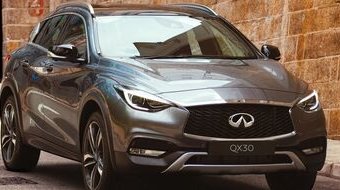 Infiniti Q30