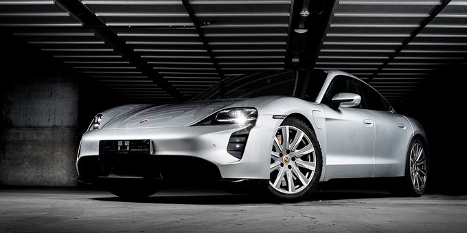 Taycan: l'elettrica è già l'auto più venduta di Porsche in Europa