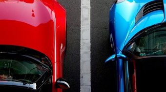 Parcheggio contromano vietato: ecco cosa si rischia