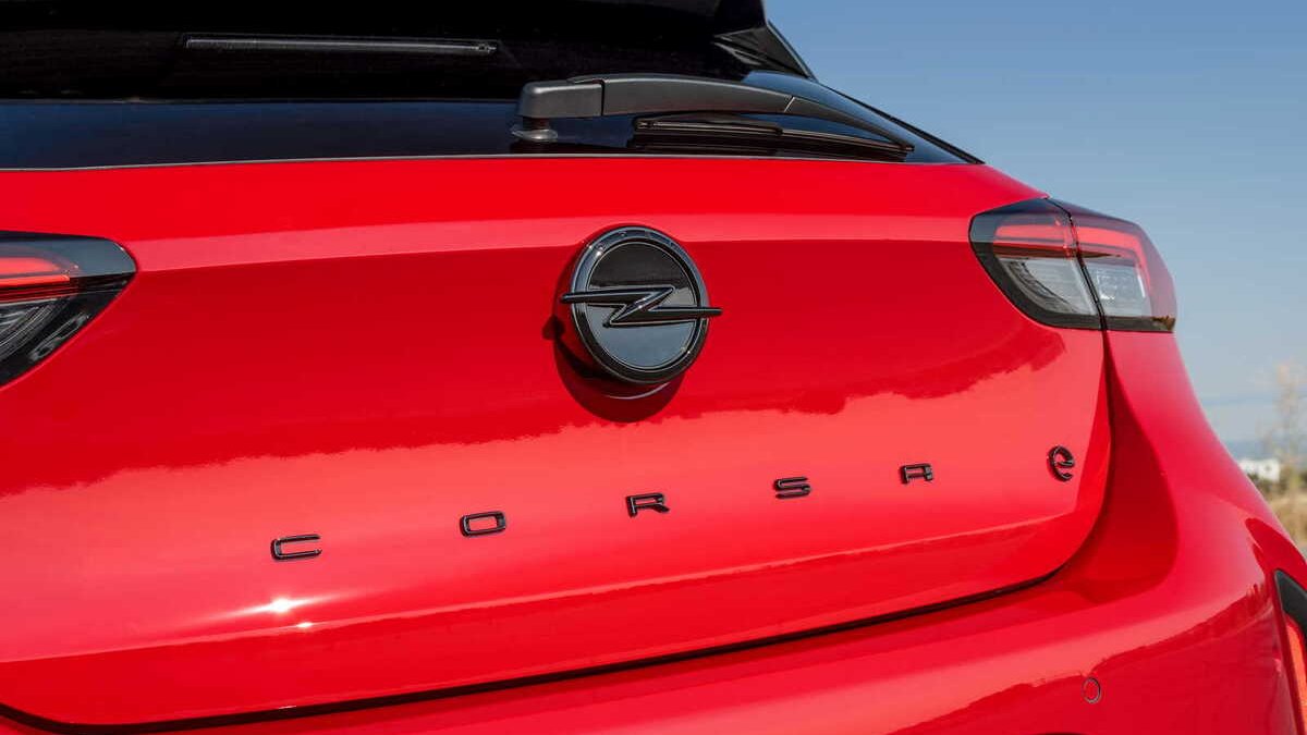 Opel: quarant'anni in Corsa