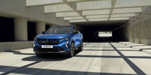 Nuova Renault Rafale: caratteristiche tecniche, versioni e prezzi del SUV coupè francese