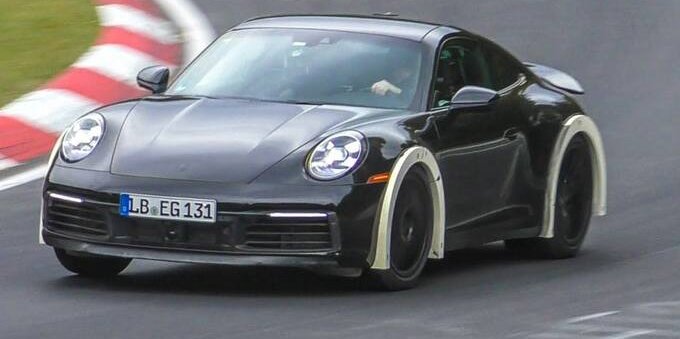 Misterioso prototipo di Porsche 911: ecco cosa potrebbe essere