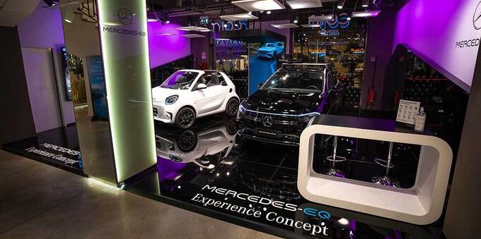 Mercedes-EQ Experience Concept: un nuovo store nel cuore di Roma 