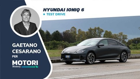 Hyundai Ioniq 6: una filante berlina 100% elettrica dalla grande autonomia