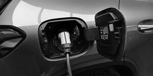 Colonnine e connettori per auto elettriche: tutte le differenze