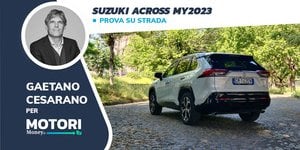 Suzuki Across 2023: la versione aggiornata del SUV ibrido plug-in
