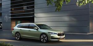 Nuova Skoda Superb Wagon 2024: motori, prezzi e allestimenti