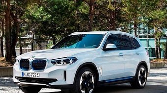 BMW iX3: importanti novità per il SUV elettrico