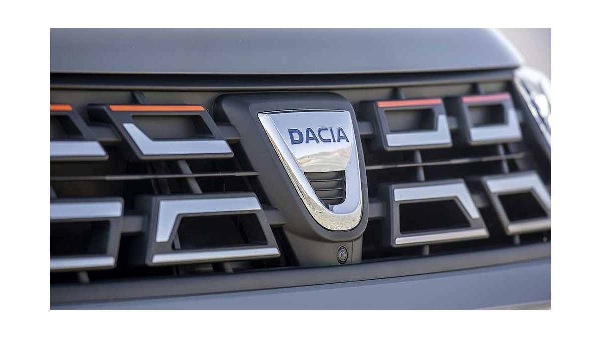 Dacia Duster: nuovo top di gamma con la serie speciale Extreme