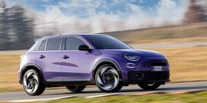 Nuova Abarth 600e: motore, prestazioni e caratteristiche del primo SUV dello Scorpione