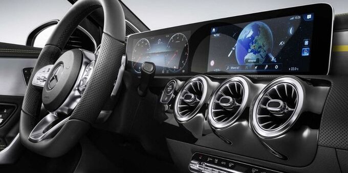 Mercedes-Benz annuncia novità importanti per MBUX
