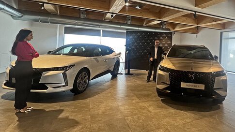 DS Automobiles: nuova collezione Esprit de Voyage