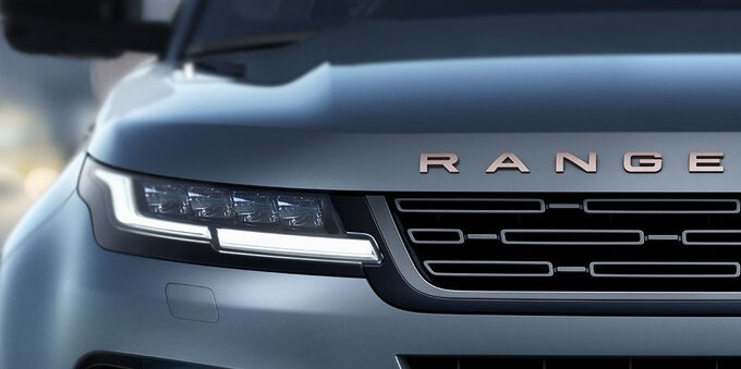 Range Rover Evoque: evoluzione, stile e tecnologia 