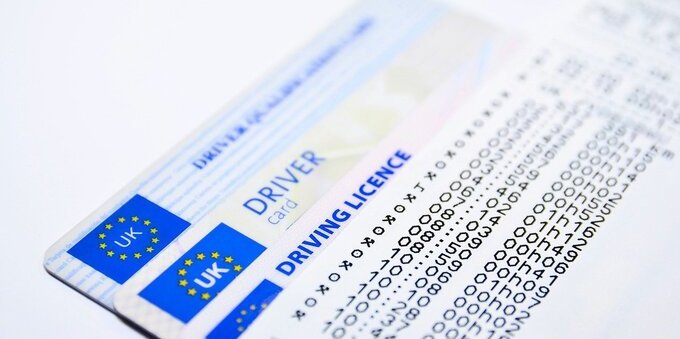 Patente, foglio rosa e revisione: come cambiano le scadenze dei documenti di guida