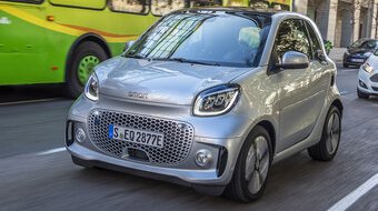 smart EQ fortwo: l'auto elettrica perfetta per la città [primo contatto]