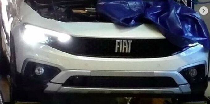 Fiat Tipo Cross potrebbe portare all'addio di un altro modello