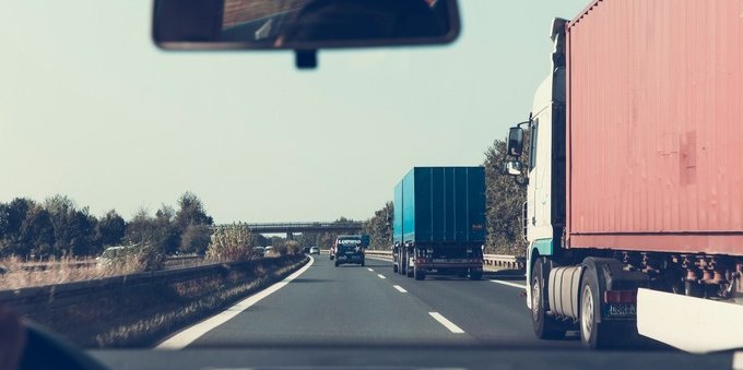 Bonus pedaggi autostradali 2023: cos'è, come richiederlo, importi e scadenze