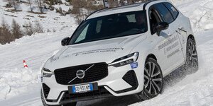 Pneumatici invernali vs estivi: prova confronto con sorpresa