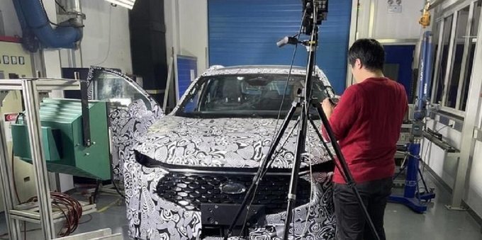 Nuova Ford Mondeo: dalla Cina prime foto spia?