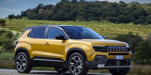 Jeep Avenger è Auto dell'Anno 2023
